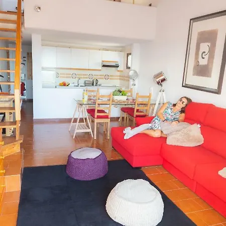 Marina Seafront 13 Apartamento