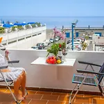 Apartment Marina Seafront 13