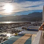 Marina Seafront 13 *