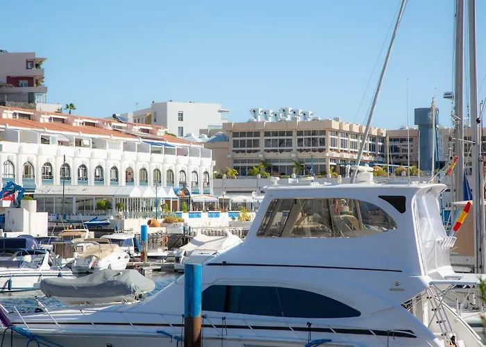 Marina Seafront 13 Radazul