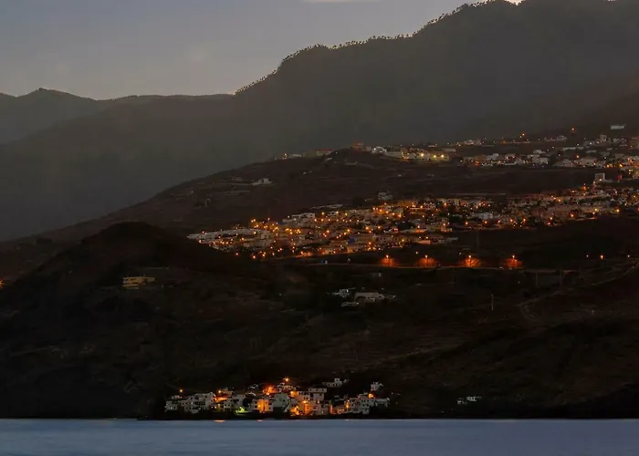 Daire Marina Seafront 13 *