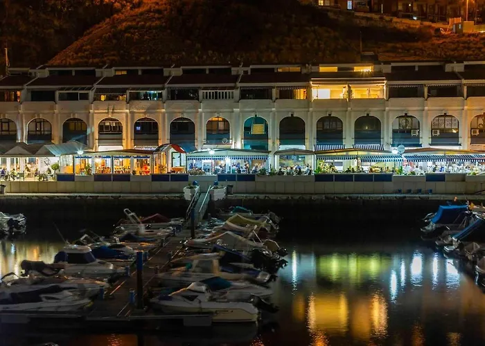 Daire Marina Seafront 13 *