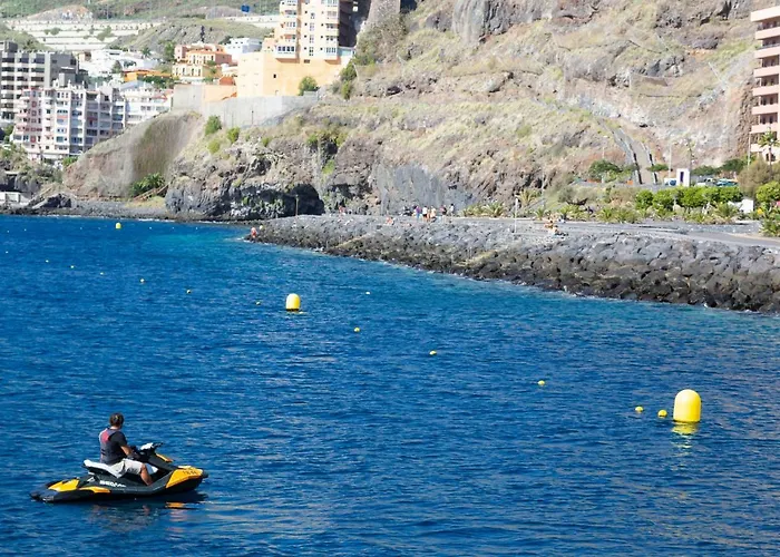 Marina Seafront 13 Radazul